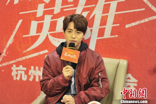 �D�飺�݆T�R�������ý�w���L������ �z