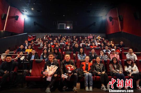 �D�飺�Ӱ�����џo(w��)������(chu��ng)�c�۽z��Ӱ����Ƭ�����D���z