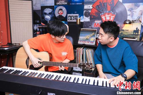 薛之謙楊迪合作