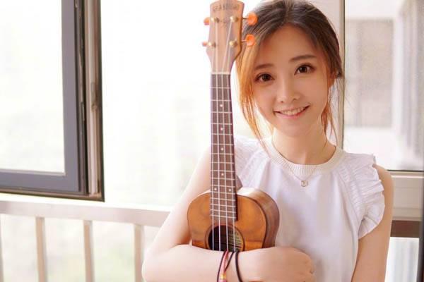 timg_(1).jpg 馮提莫要去mama大賞 這個網(wǎng)紅真的紅了