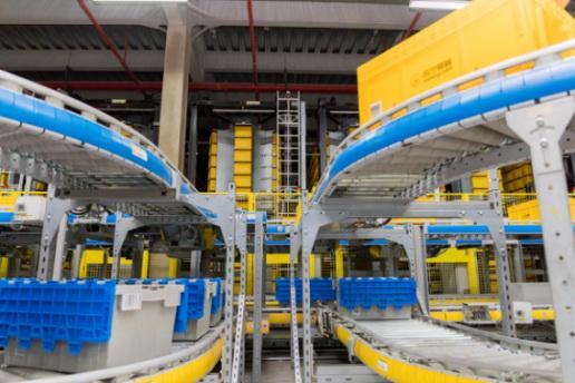 雙十一快遞量或創(chuàng)近十年新高 蘇寧物流運力升級沉穩(wěn)迎戰(zhàn)