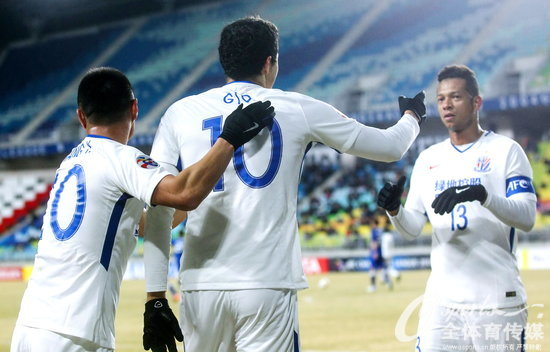 2018��3��7����2018�ꁆ��С�MِH�M��ˮԭ����1��1ƽ�Ϻ��껨��Ī���Z�c(di��n)���ƽ�껨����3�Bƽ�� (���R�r/Osportsȫ�w����ý ���(qu��n)��Ʒ ��(y��n)���D(zhu��n)�d) 