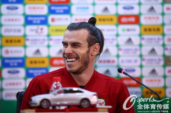 2018��3��25����2018���Ї����Qِǰհ������ʿِǰ�l(f��)������ؐ��Ц����_�� (Osportsȫ�w����ý �����Ʒ �����D(zhu��n)�d) 