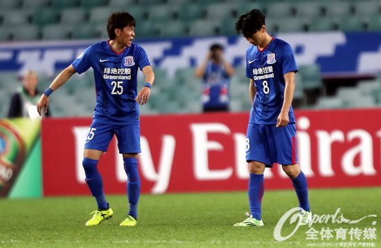 2018��4��17����2018�ꁆ��С�MِH�M��Ϥ��FC�0��0ƽ�Ϻ��껨����پ���ξ��U�껨ƽ�ֽY(ji��)������֮���� (Osportsȫ�w����ý ���(qu��n)��Ʒ �����D(zhu��n)�d) 