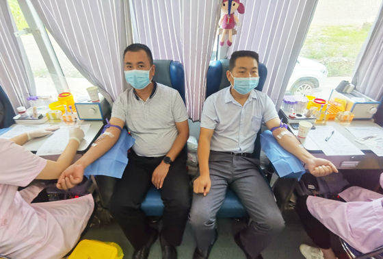 旬陽縣紅軍鎮(zhèn)開展“學(xué)黨史、辦實(shí)事”愛心獻(xiàn)血 活動